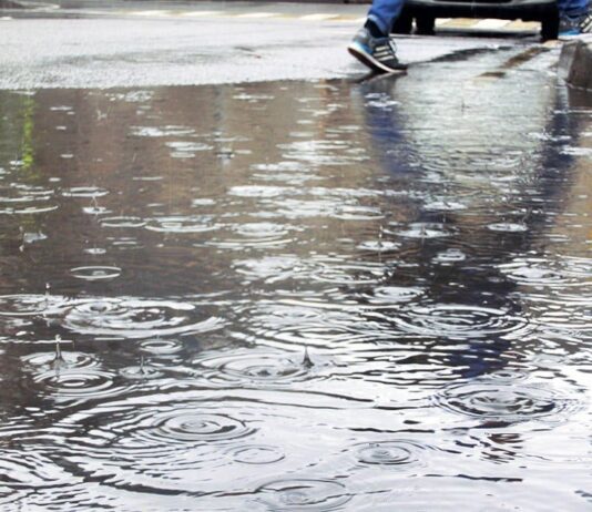 Запоріжжя без калюж та бруду. Як очистити місто?