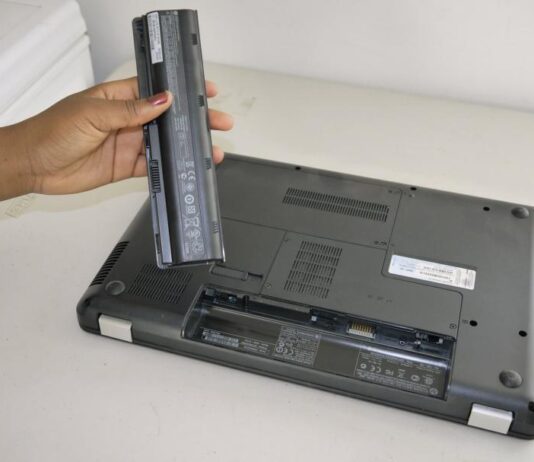 Замена батареи в ноутбуке — доверьте это профессионалам