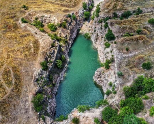 Єлисеївський пегматитовий кар’єр: історія та цікаві факти